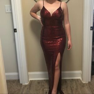 NWT. B Smart red sequin formal dress